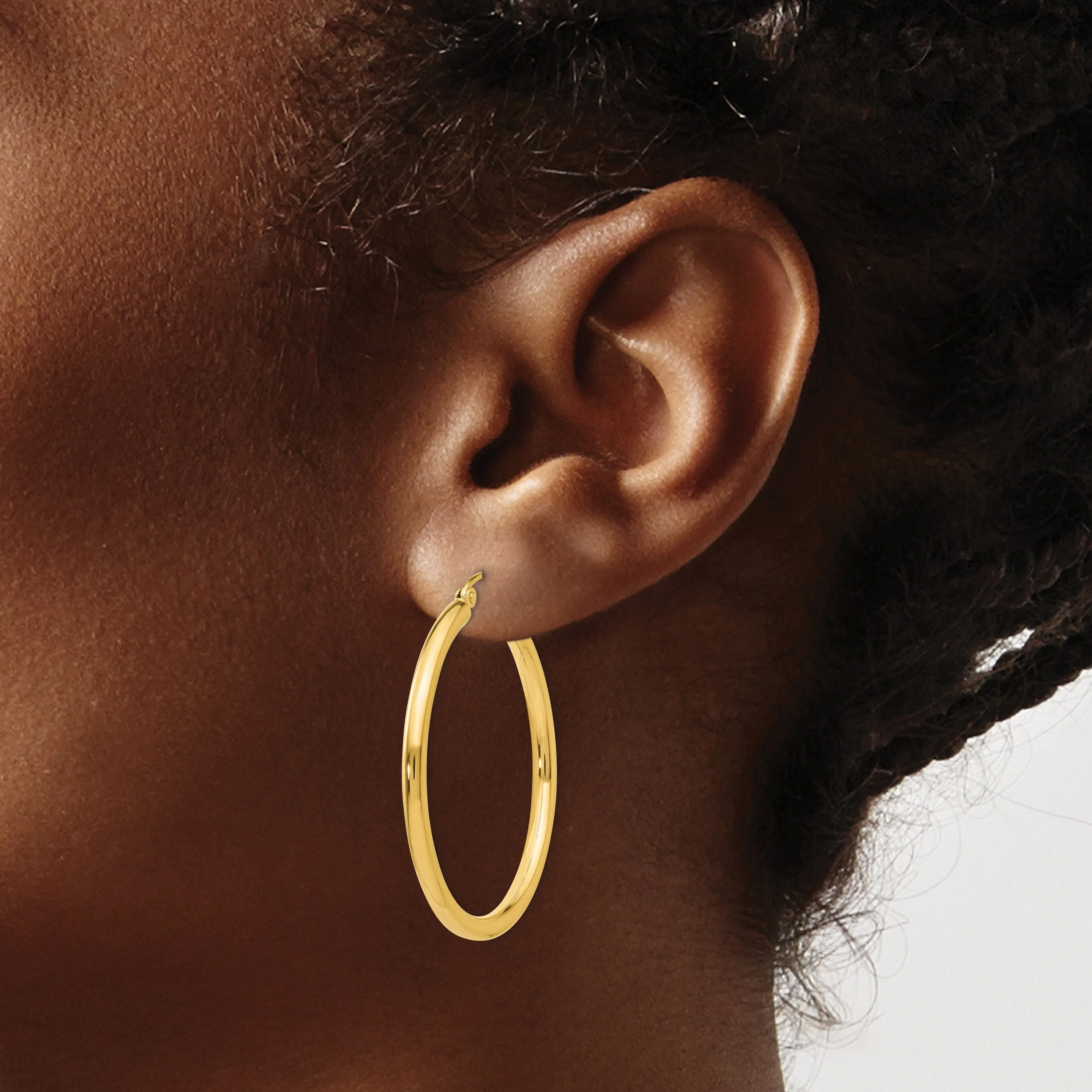 14k Yellow Gold 2.5MM Lightweight Round Earrings