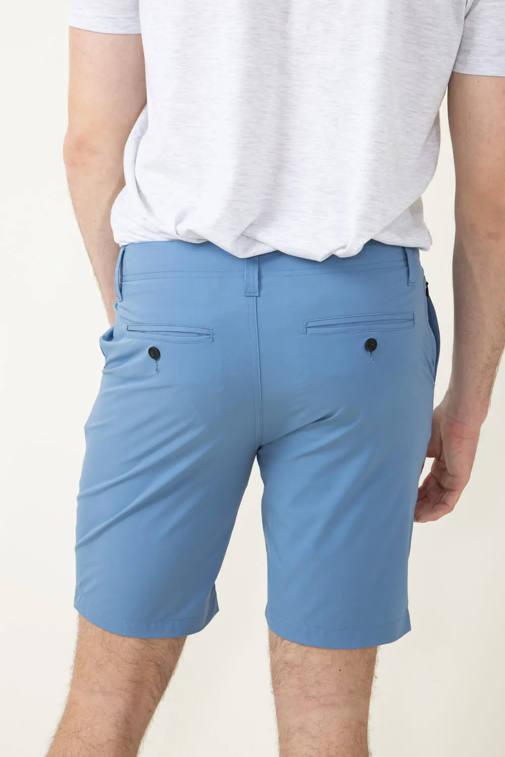 1897 Original 9” Hydro Flat Front Shorts for Men in Light Blue | 4GLL1225-LTBLUE