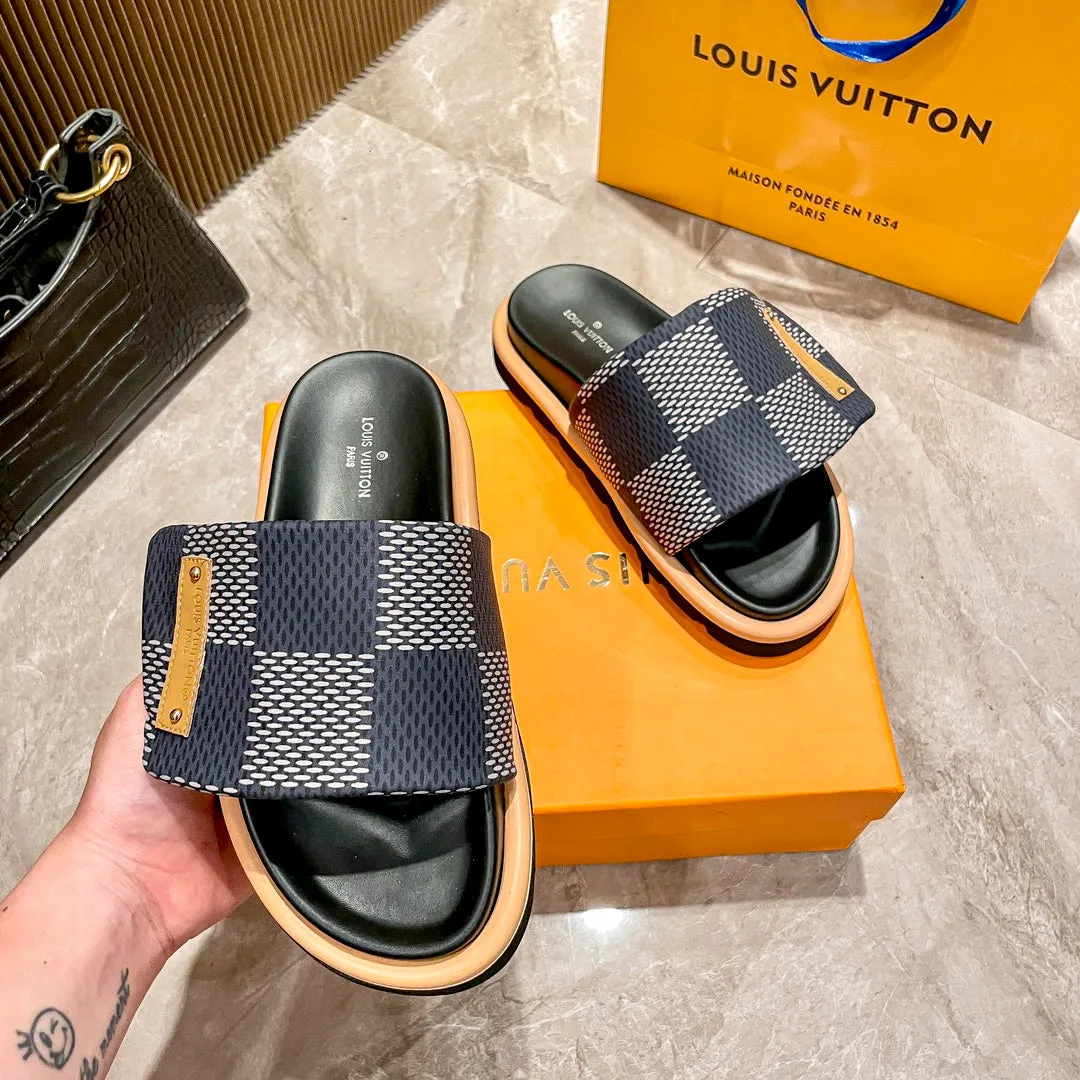 2025 Velcro Flats