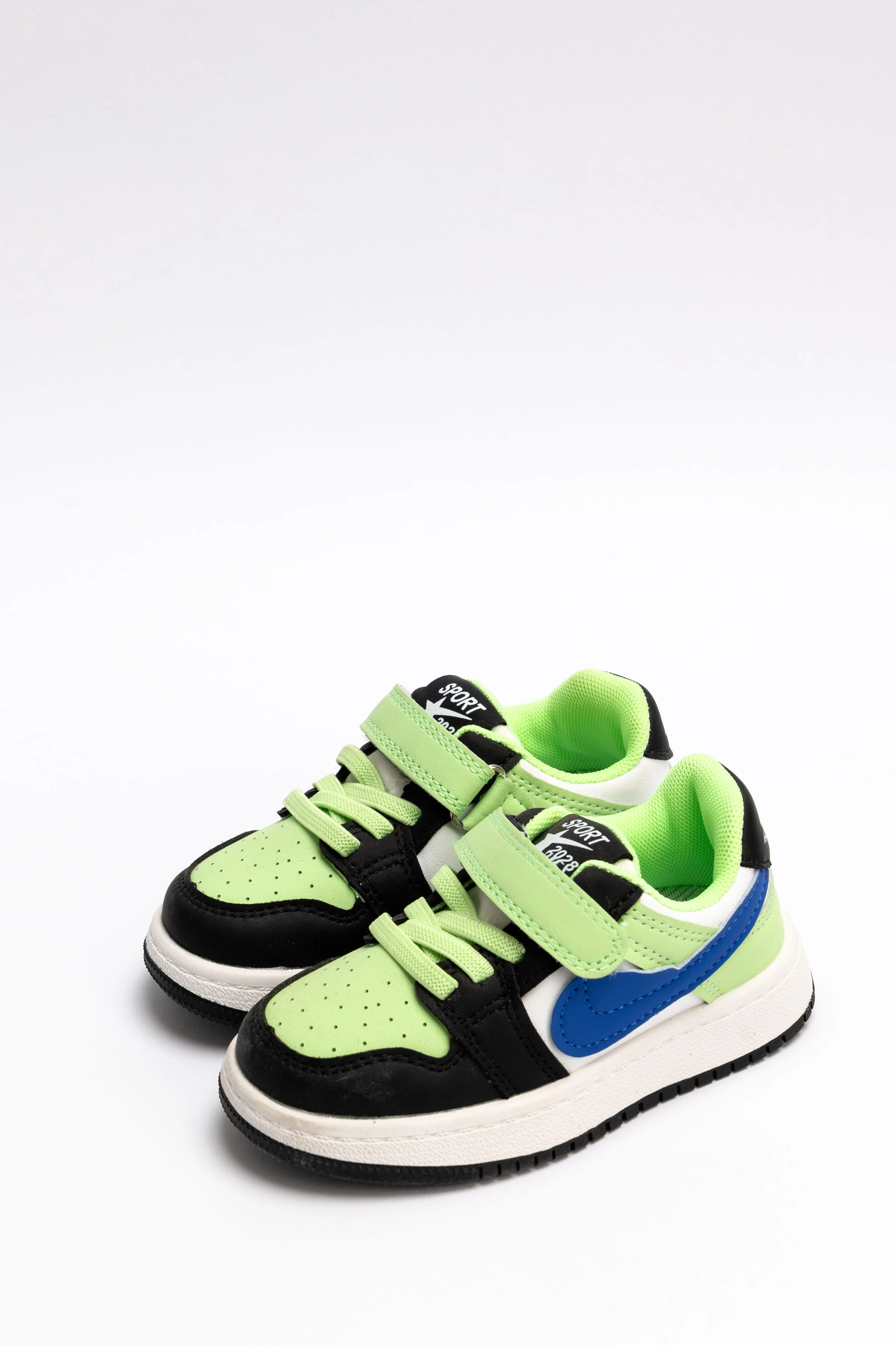 2028 SHOES