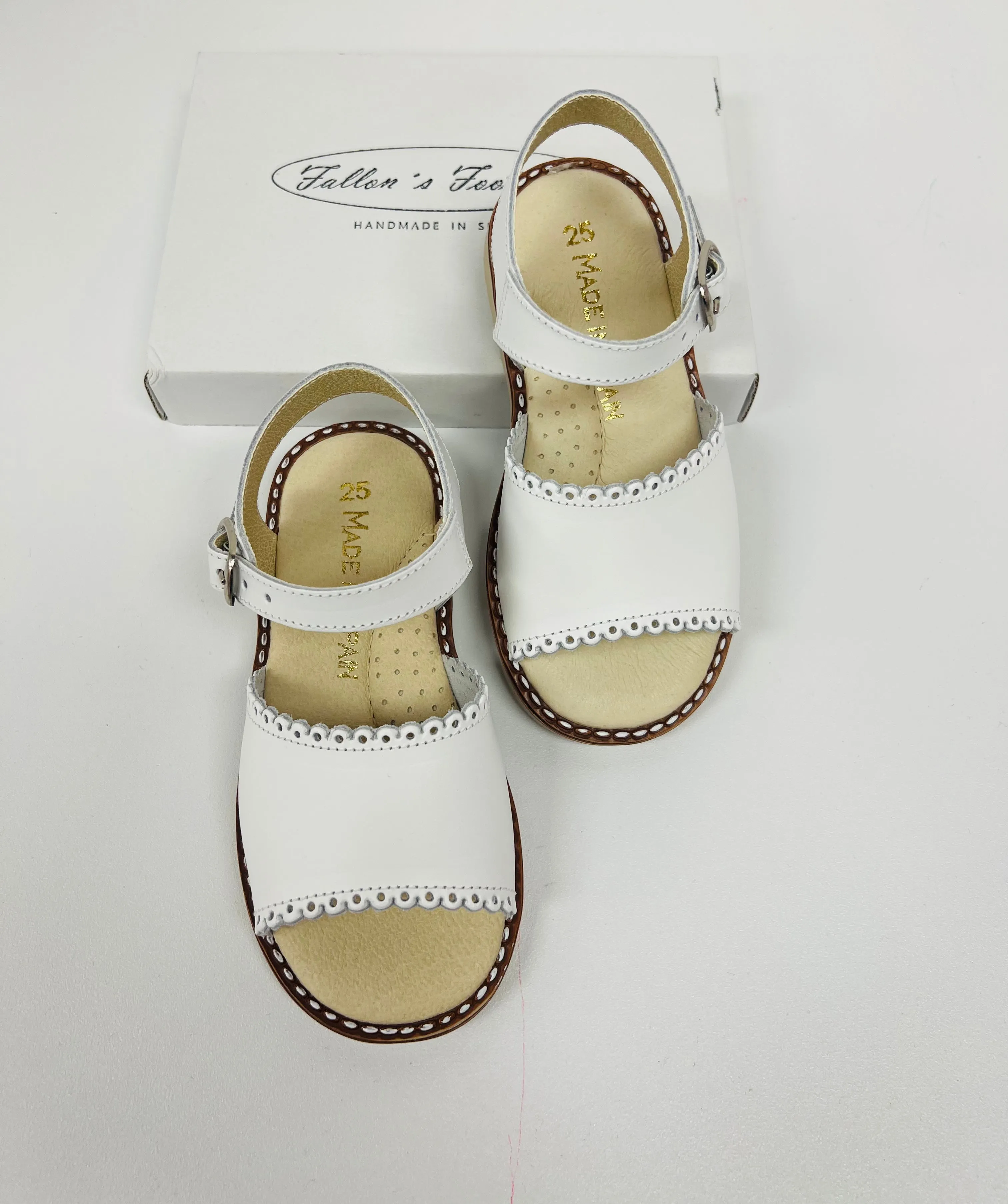 2186 White Sandal