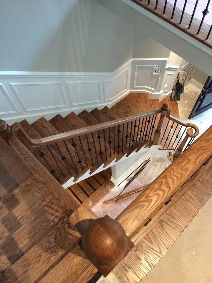 2557 Series 2KNUC Double Knuckle Versatile Iron Baluster