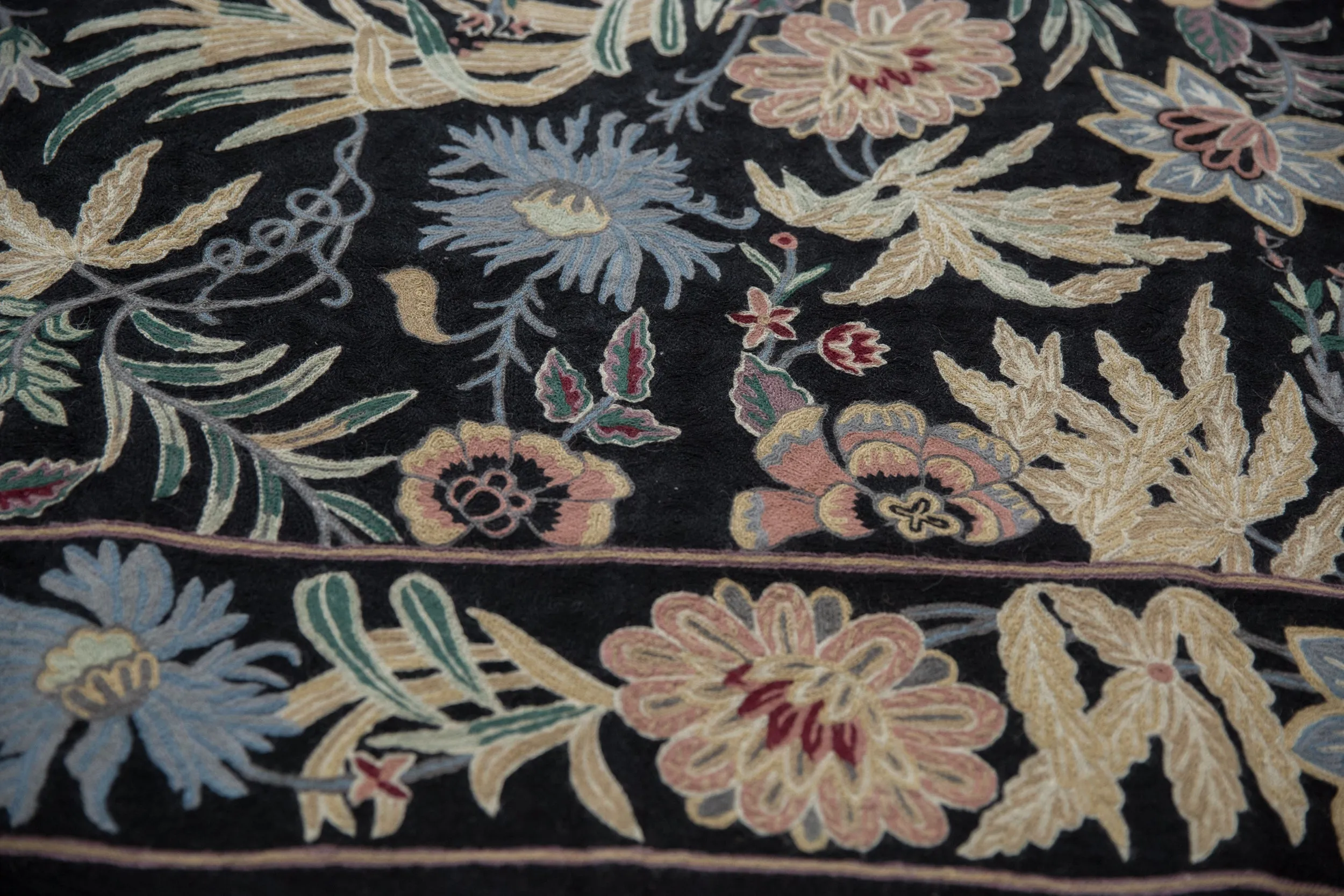 6x9 Vintage Chainstitch Carpet