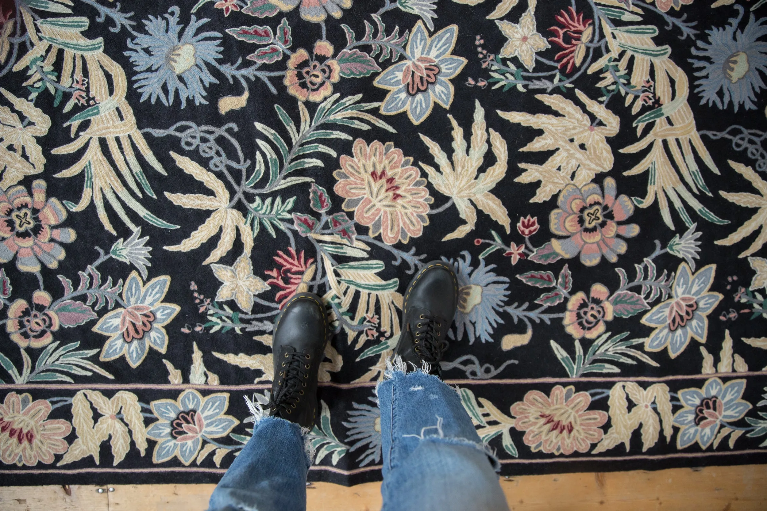 6x9 Vintage Chainstitch Carpet