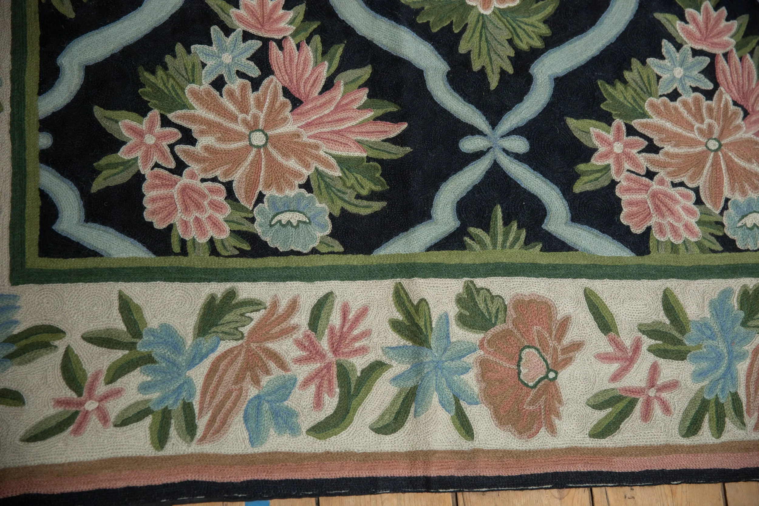 8x9.5 Vintage Chainstitch Carpet