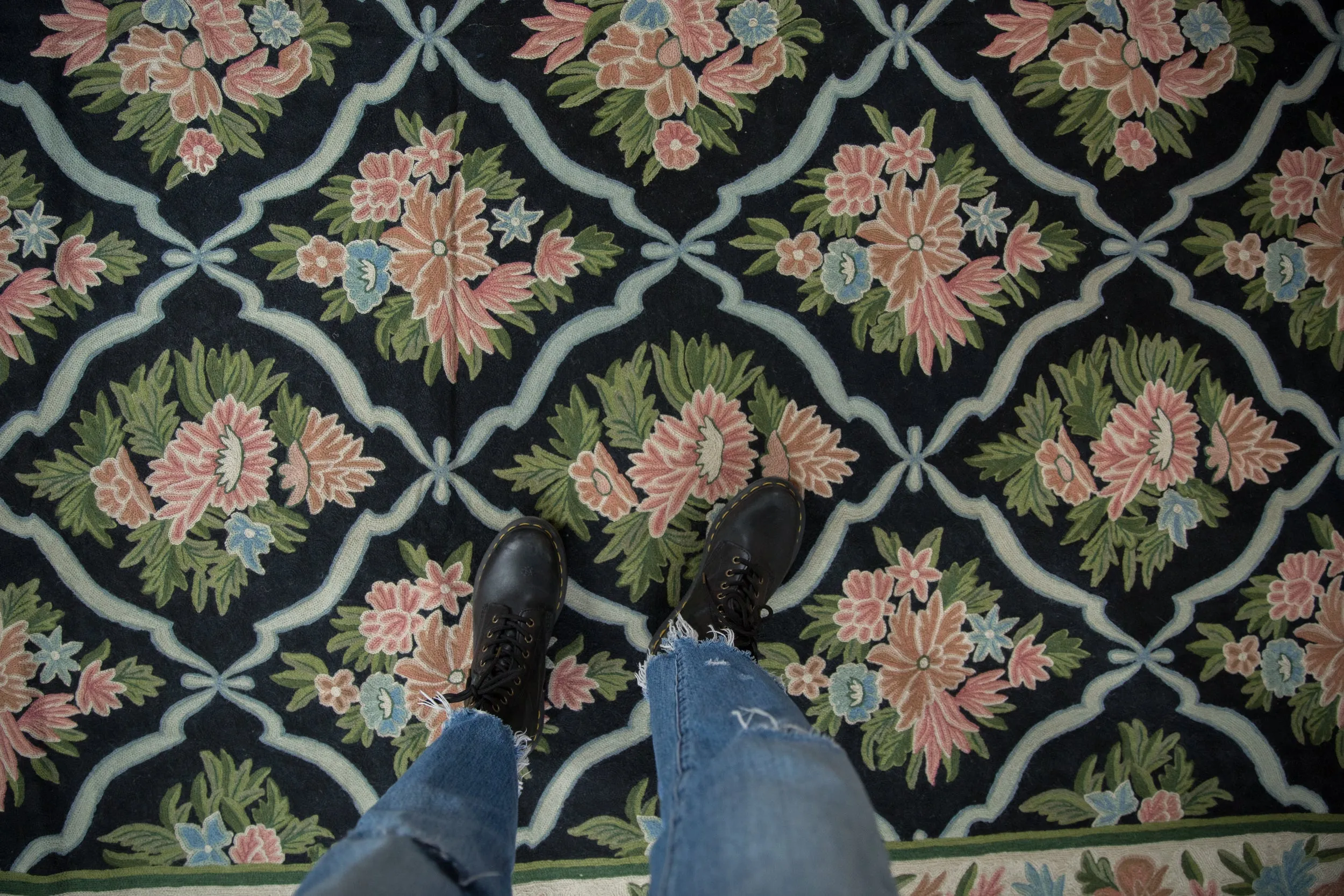 8x9.5 Vintage Chainstitch Carpet
