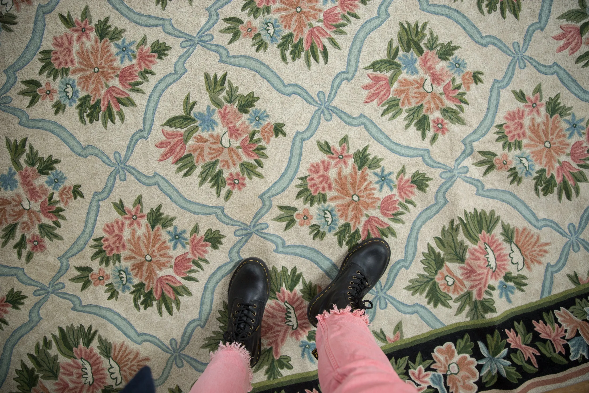 9x11.5 Vintage Chainstitch Carpet