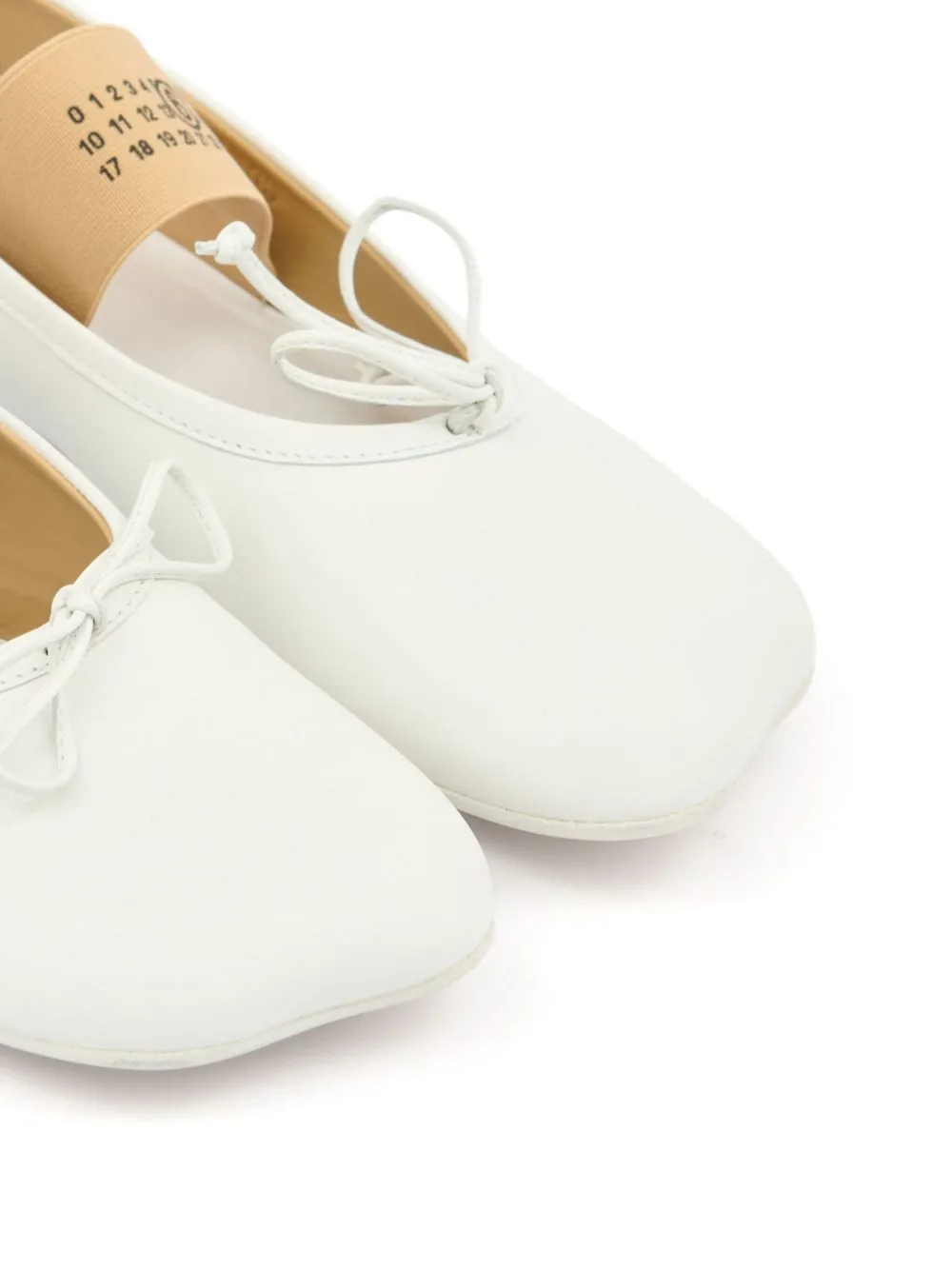 Anatomic leather ballets