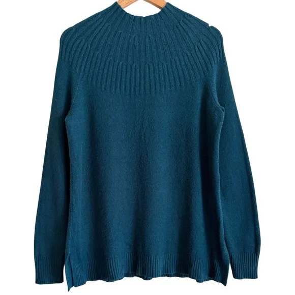 ANTHROPOLOGIE Supersoft Lightweight Mockneck Casual Pullover Sweater Size M