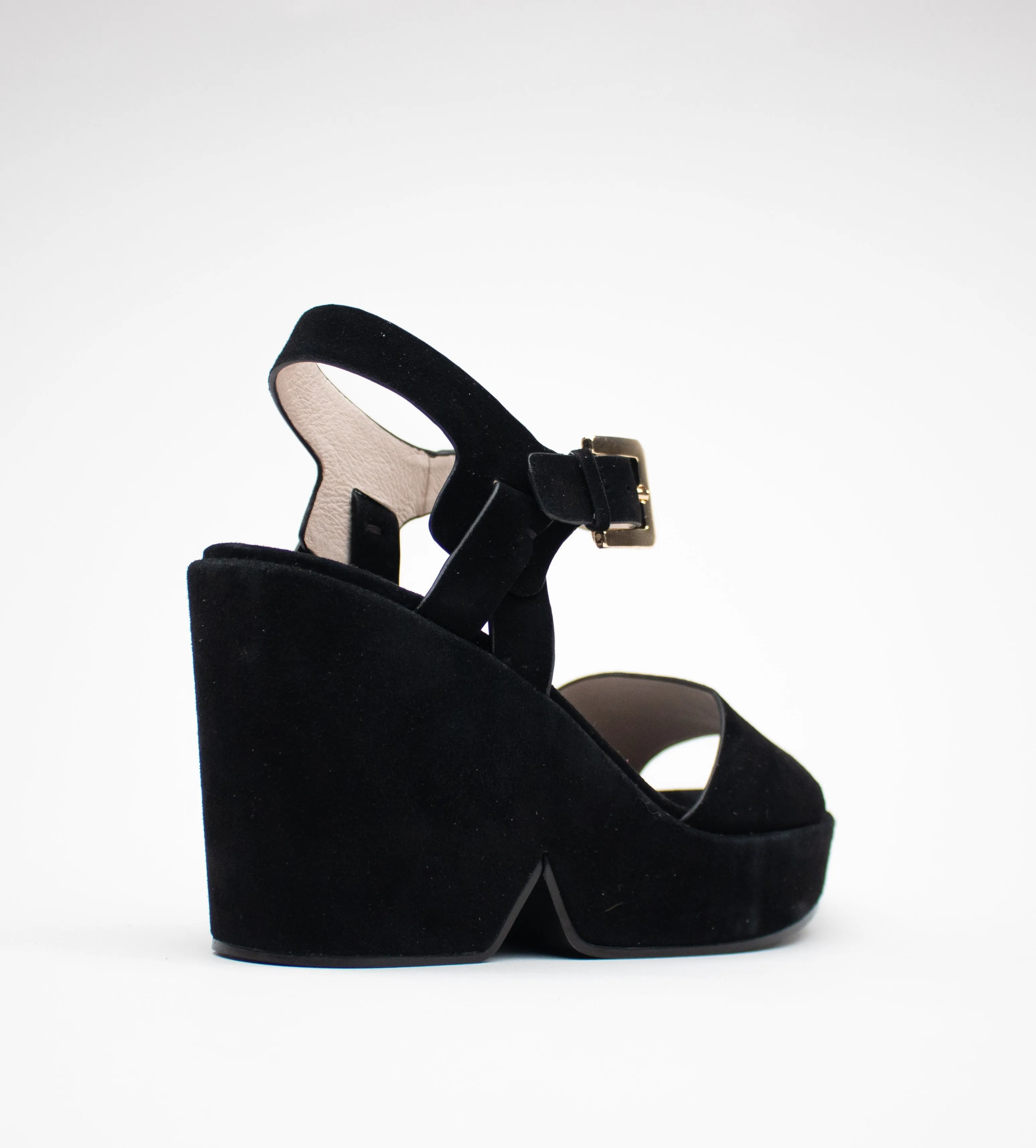 BETTY - Final Sale