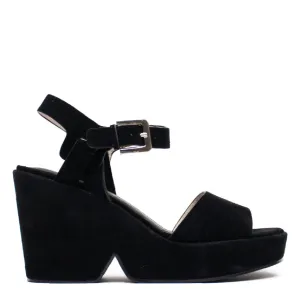 BETTY - Final Sale