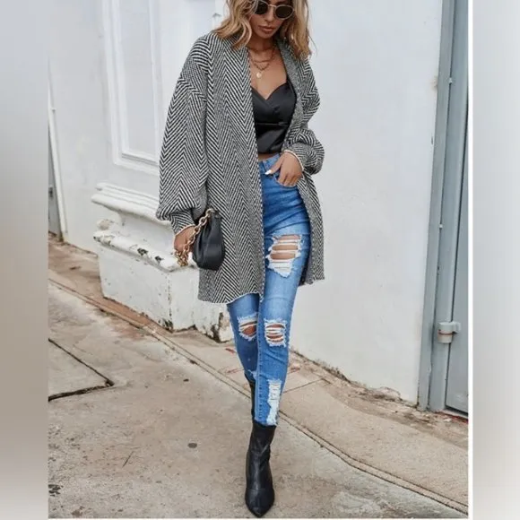 Black/White Chevron Pattern Drop Shoulder Duster Cardigan