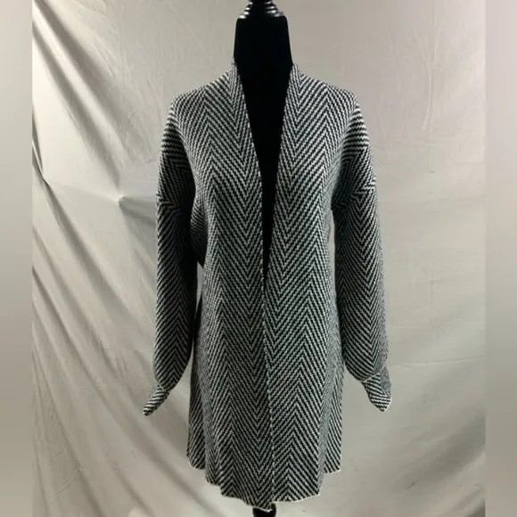 Black/White Chevron Pattern Drop Shoulder Duster Cardigan