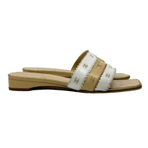 Chanel Cream   Tan Leather Logo Sandals