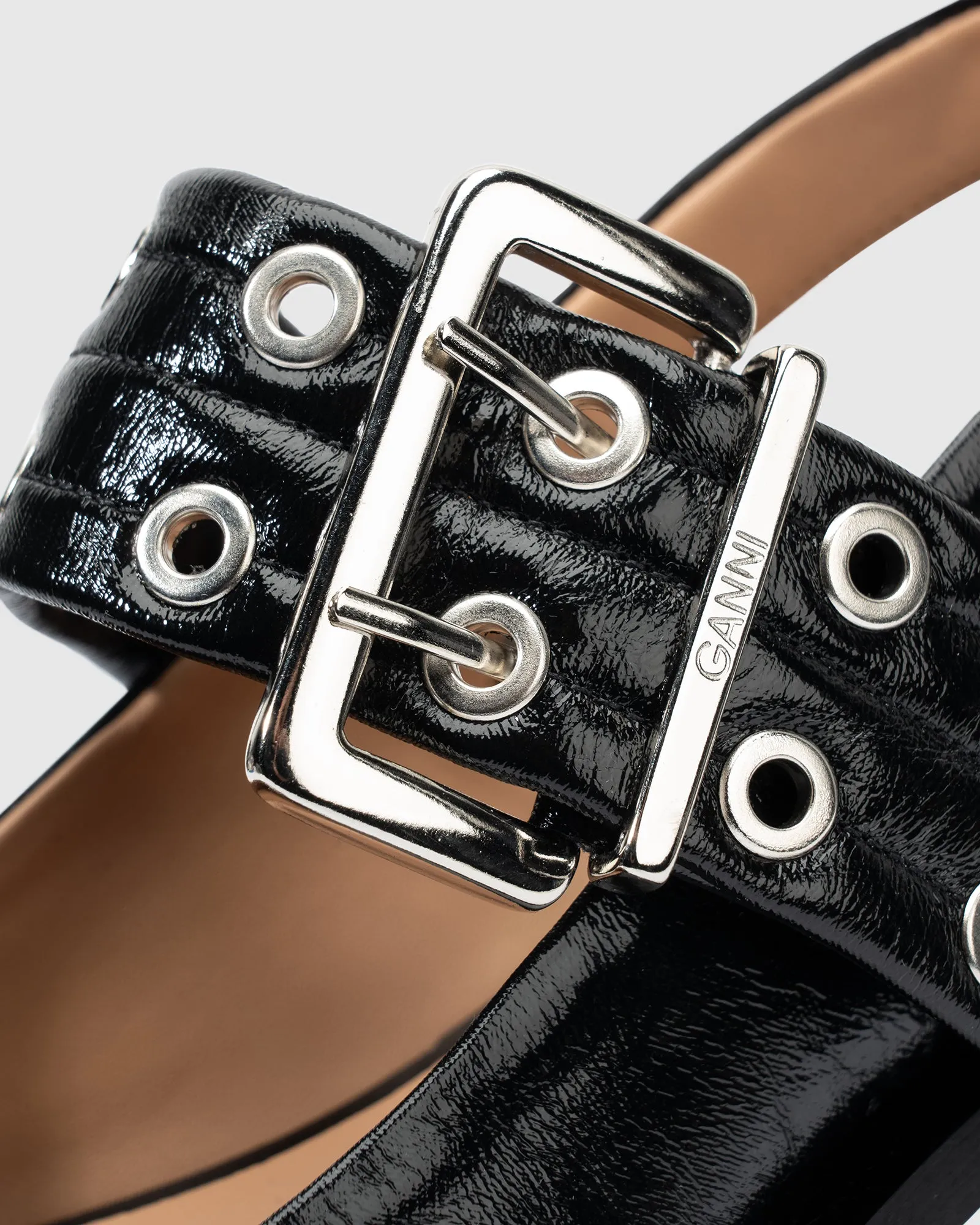 CHUNKY BUCKLE BALLERINA NAPLACK