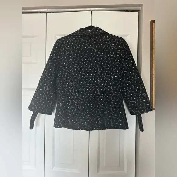 Classiques Entier Women’s Preppy Navy Blue and Cream Retro Inspired Blazer