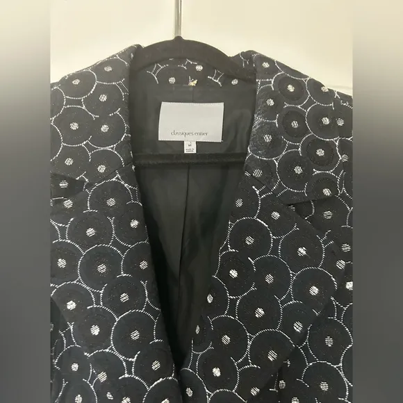 Classiques Entier Women’s Preppy Navy Blue and Cream Retro Inspired Blazer