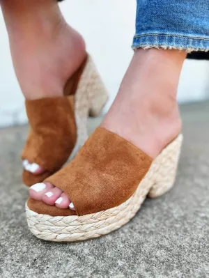 Corkys Solstice Wedge In Cognac