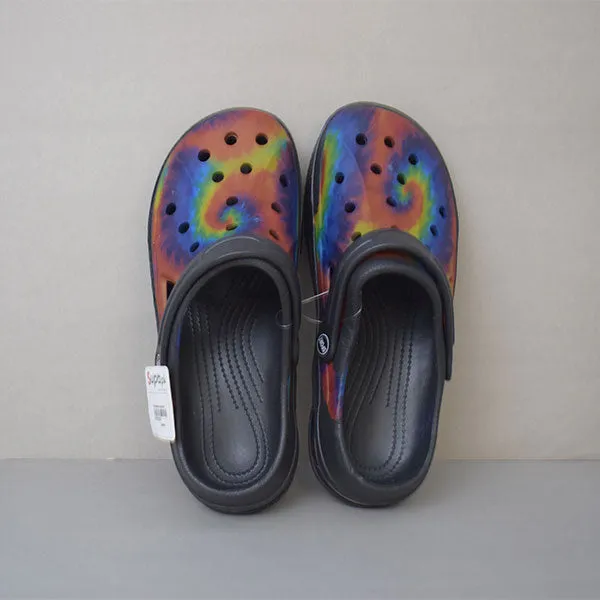Croc Classic Unisex Slip On Shoes High Quality  Summer Sandals Classic Outdoor Non-slip Slippers. Size (40/41)