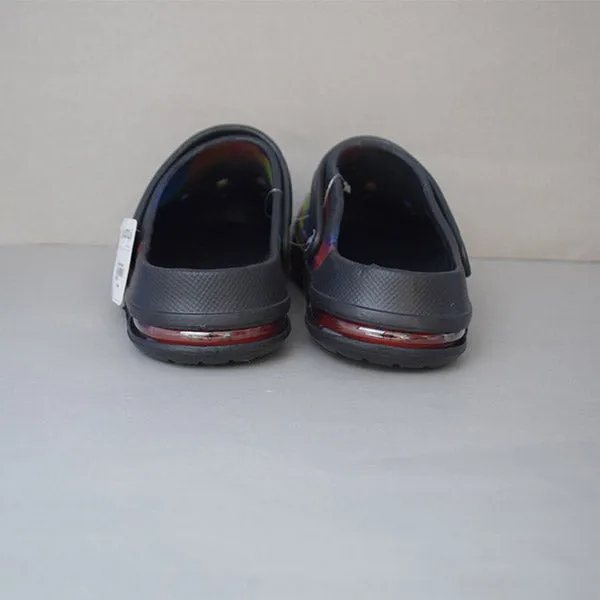 Croc Classic Unisex Slip On Shoes High Quality  Summer Sandals Classic Outdoor Non-slip Slippers. Size (40/41)