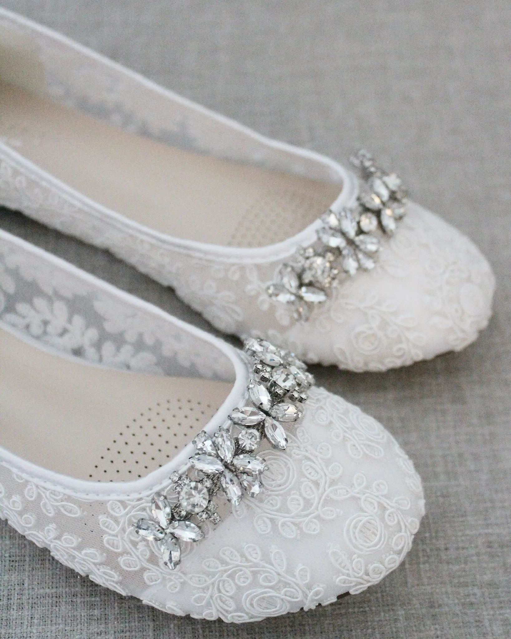 Crochet Lace Round Toe Flats with Floral Rhinestones