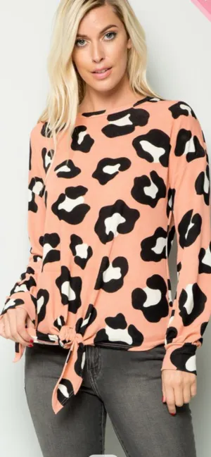 CURVY CORAL LEOPARD FRONT TIE TOP