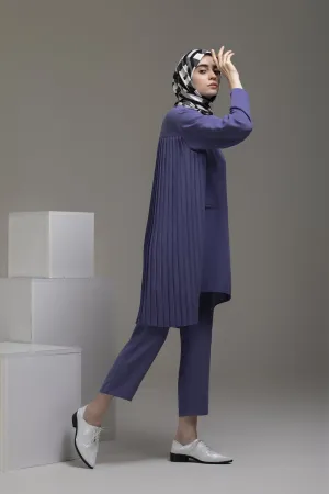 Daaria Modest Top | Indigo Purple