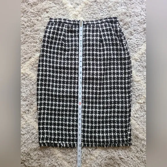 Donna Rae Tweed 2 Piece Skirt Set Black &amp; White Classic Business casual
