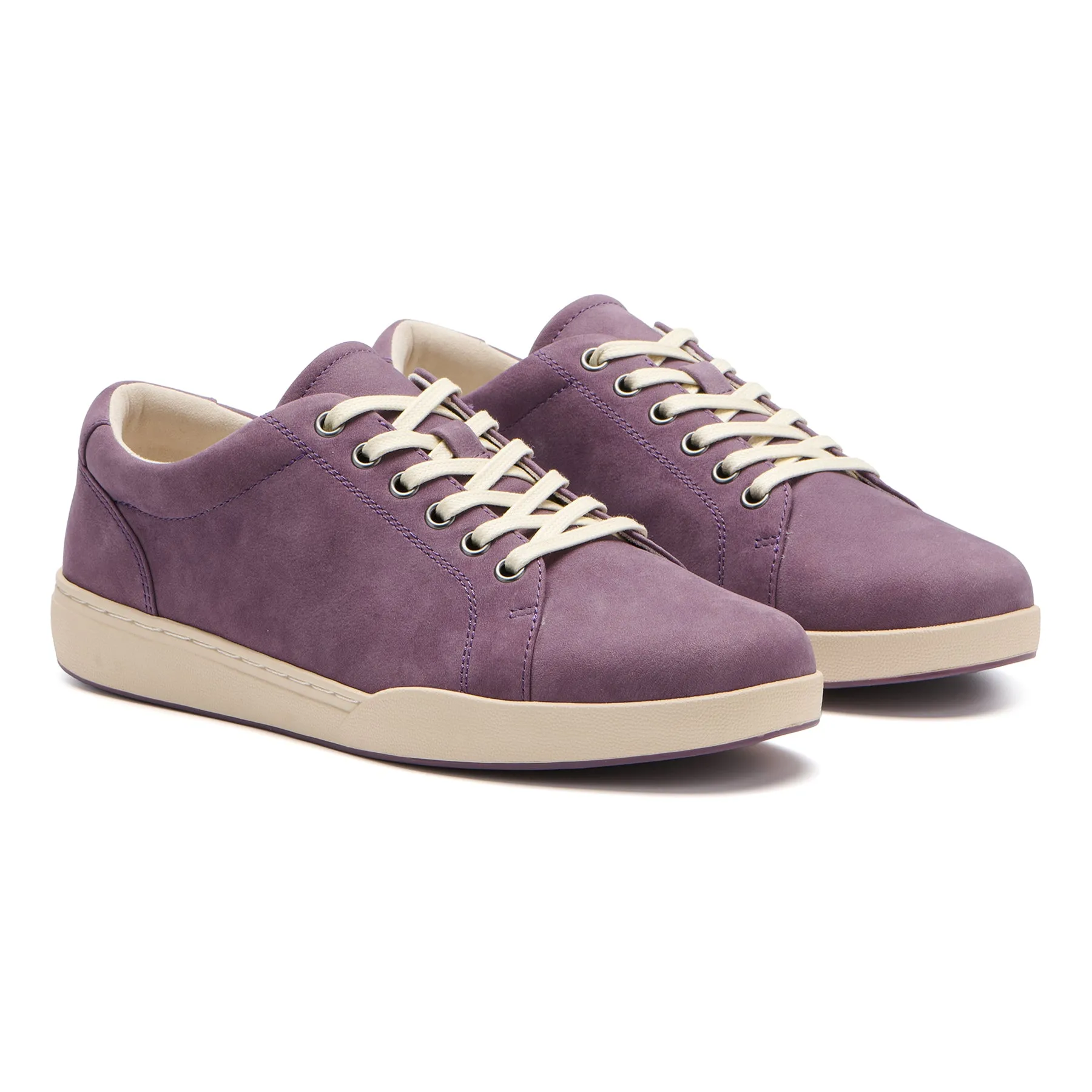 Encore Sneaker