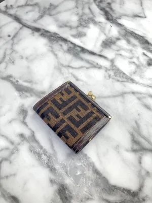 FENDI Zucca Logo Canvas Leather Metal Clasp Coin Purse Black Vintage 2m8efx