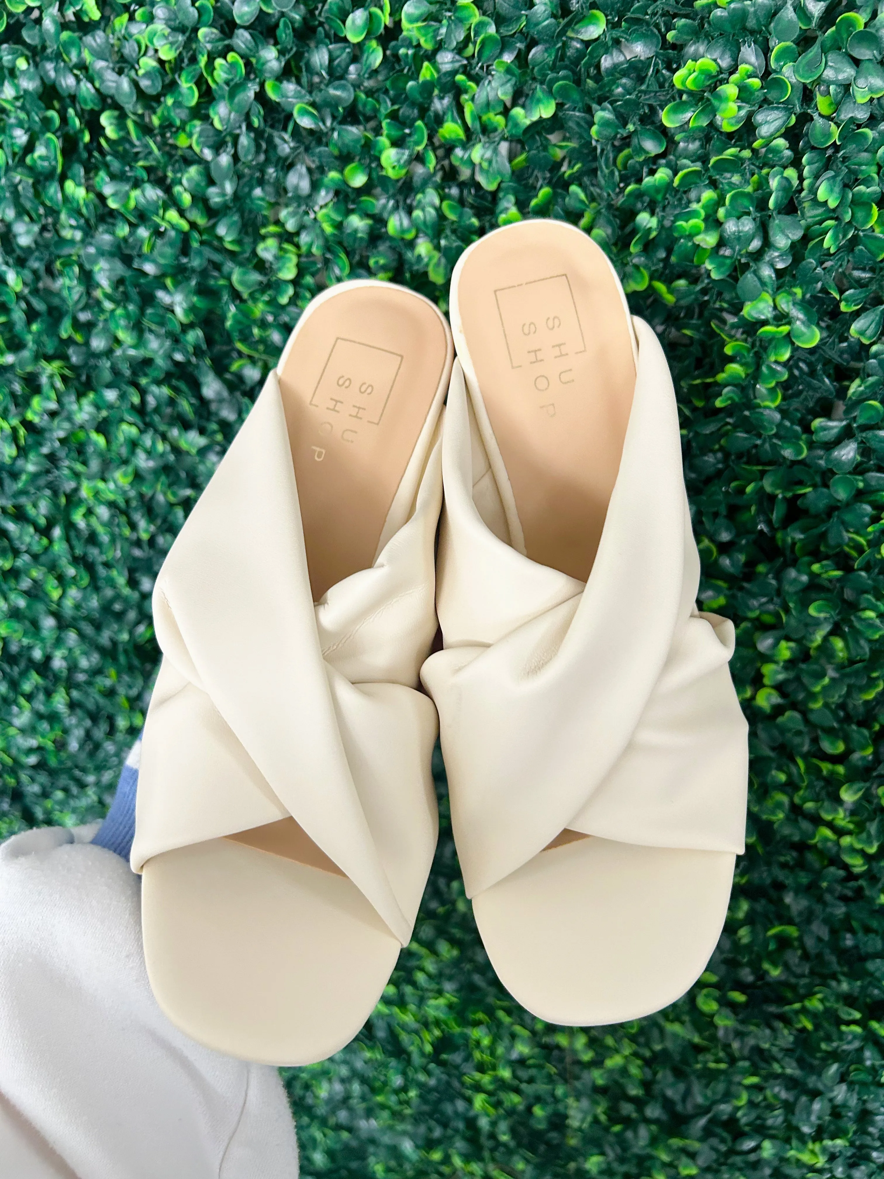 Fiji Heel