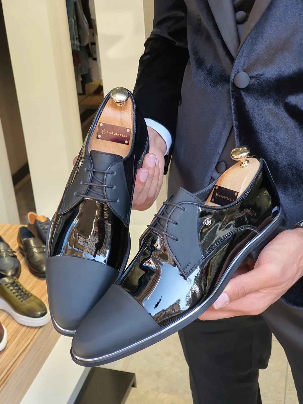Fort Worth Black Cap Toe Laced Blucher - Elegant Leather Shoes