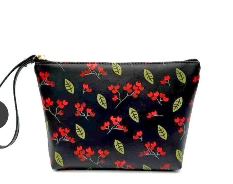 Free Gift w/ Storehouse Flats Purchase Sept