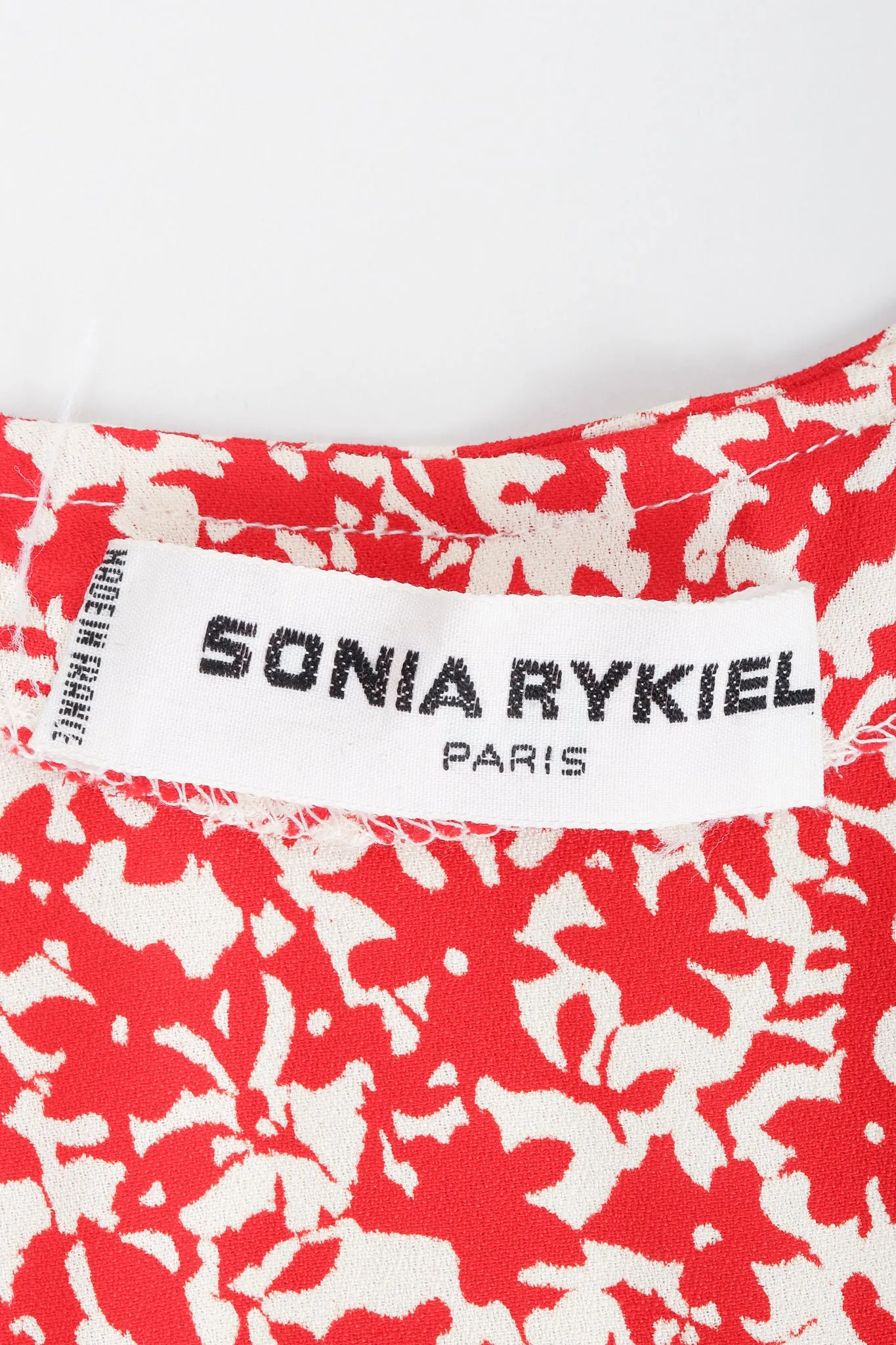 Graphic Floral Print Wrap Top