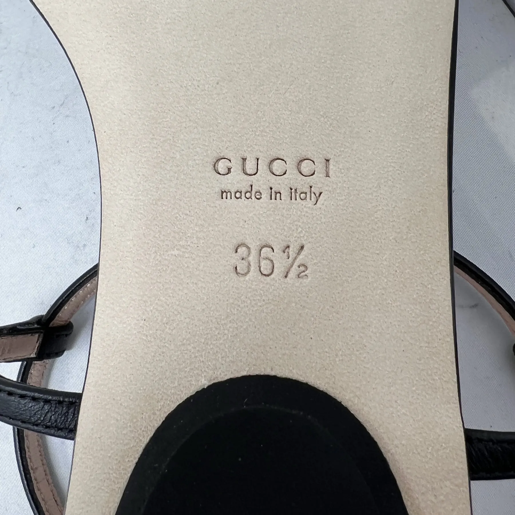 Gucci Horsebit Black Leather T Strap Sandals Size EU 36.5