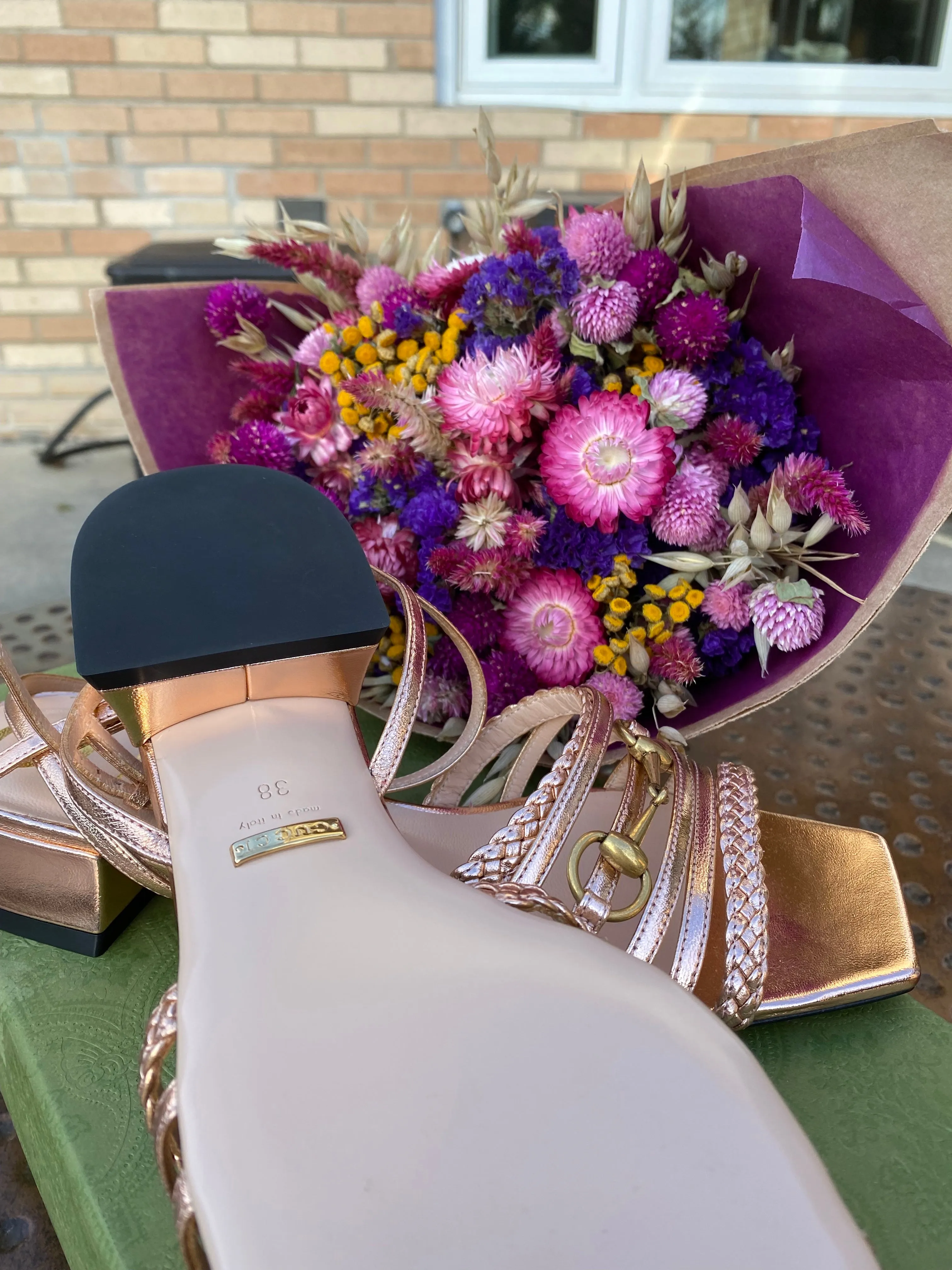 Gucci Horsebit Metallic Pink Leather Strap Sandals