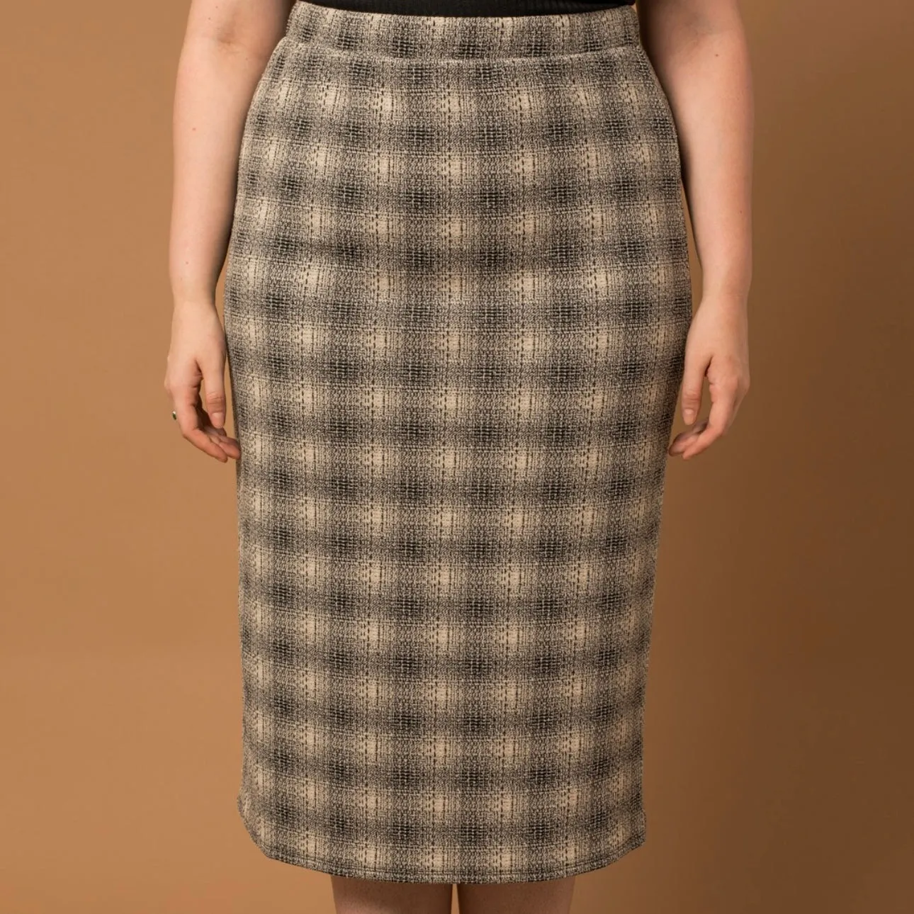 Holiday Social Plaid Midi Skirt
