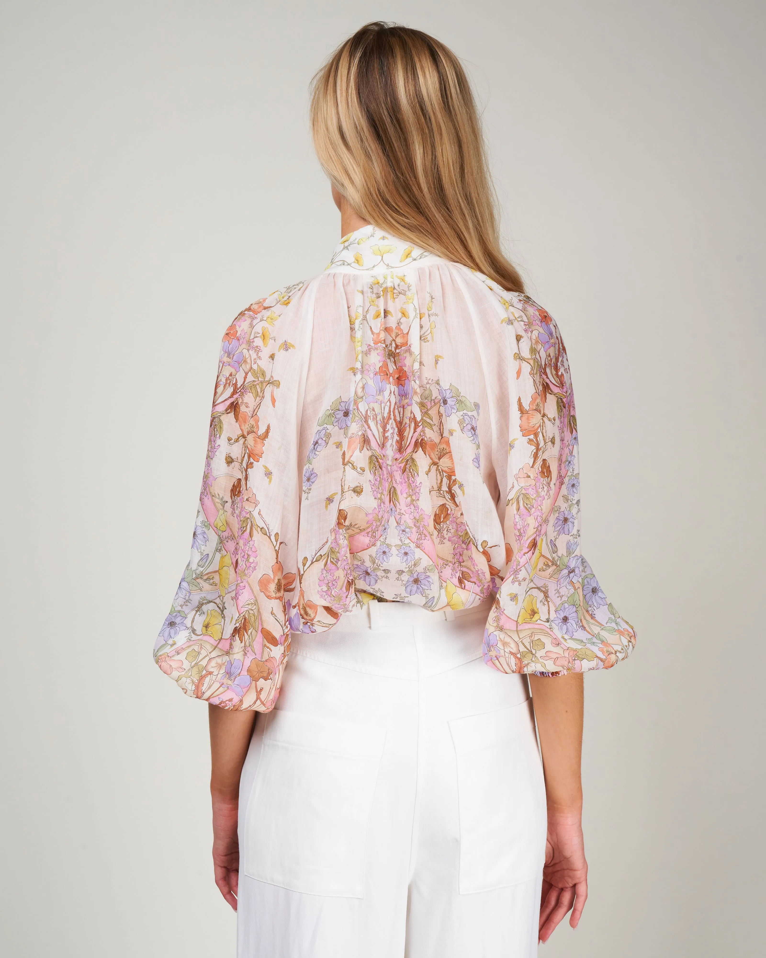 jeannie bracelet billow blouse - floral swirl