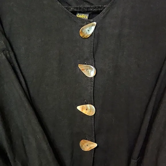 Ladri's Linen Abalone Shell Button Black Lightweight Shirt Jacket One Size