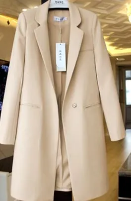 Lightweight overcoat