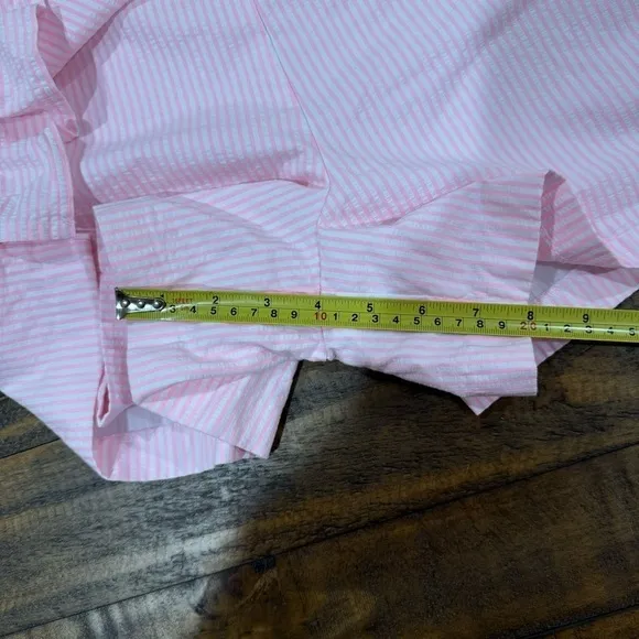 Lilly Pulitzer Faye Seersucker Capri Coral Pink Preppy Ruffle Feminine Skort 10