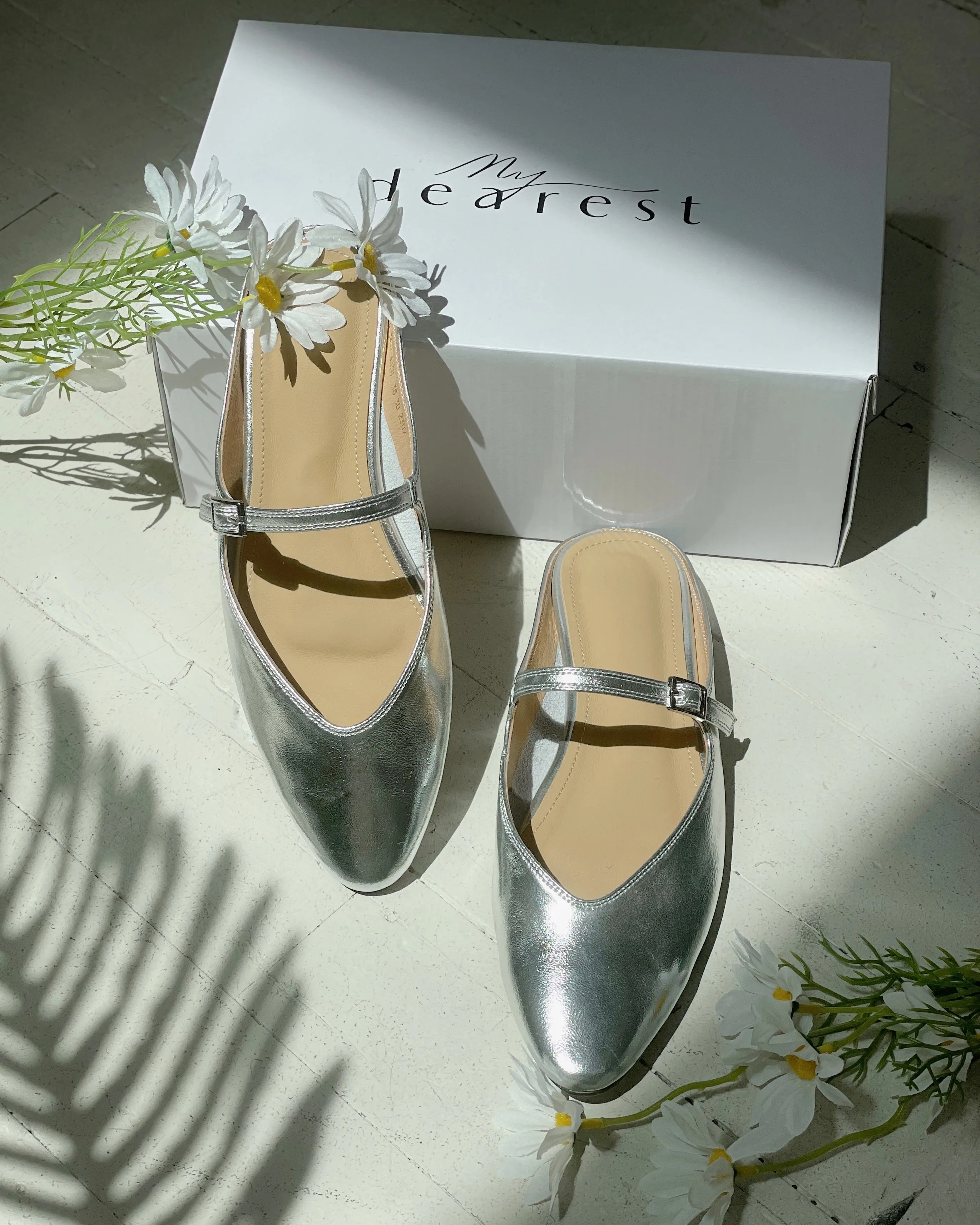 Lily Leather Slippers - Silver