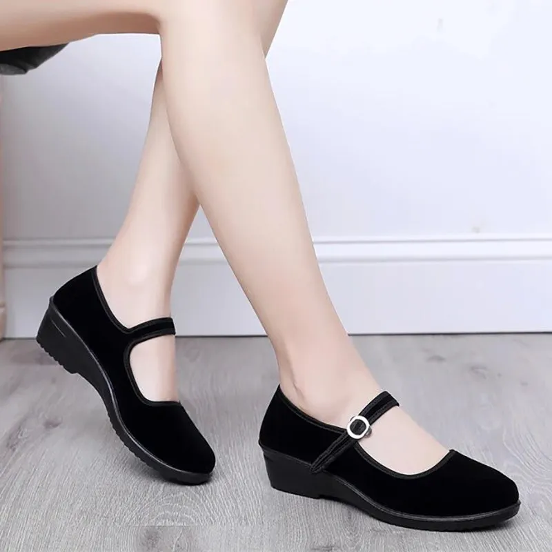 Lisette® | Chic and versatile   shoes
