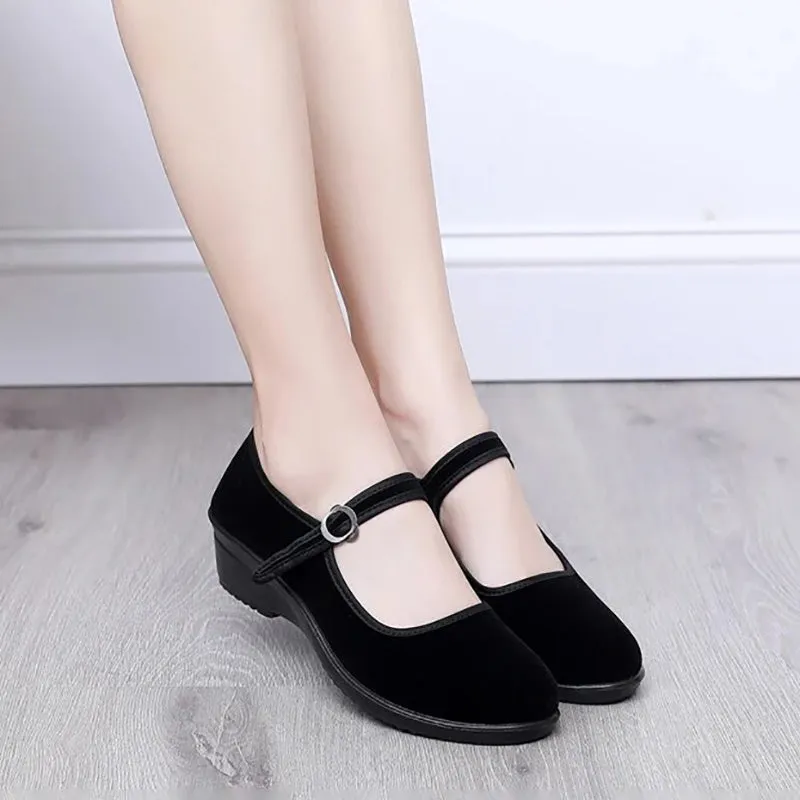 Lisette® | Chic and versatile   shoes