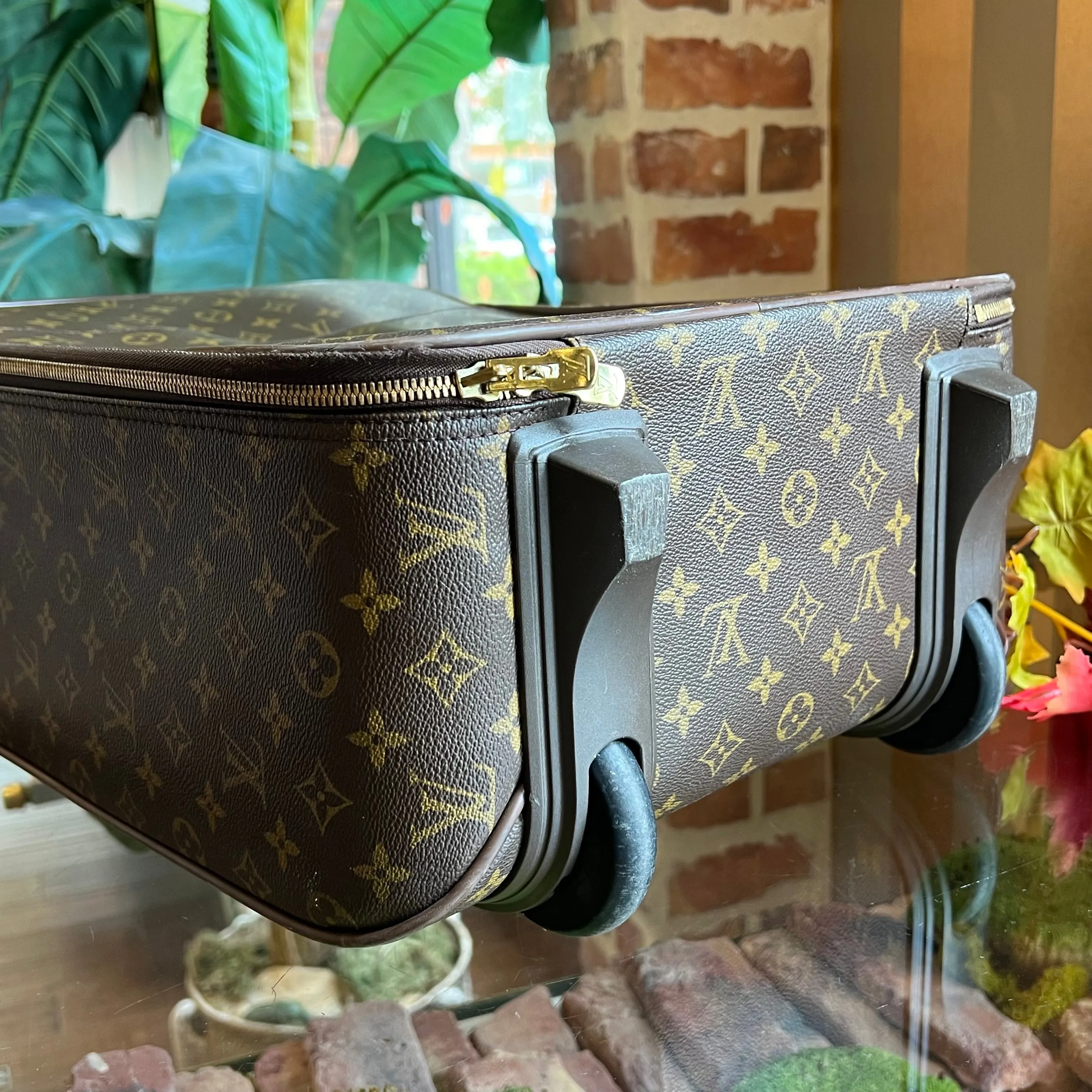 LOUIS VUITTON Pegase 50 Brown Monogram Canvas Suitcase