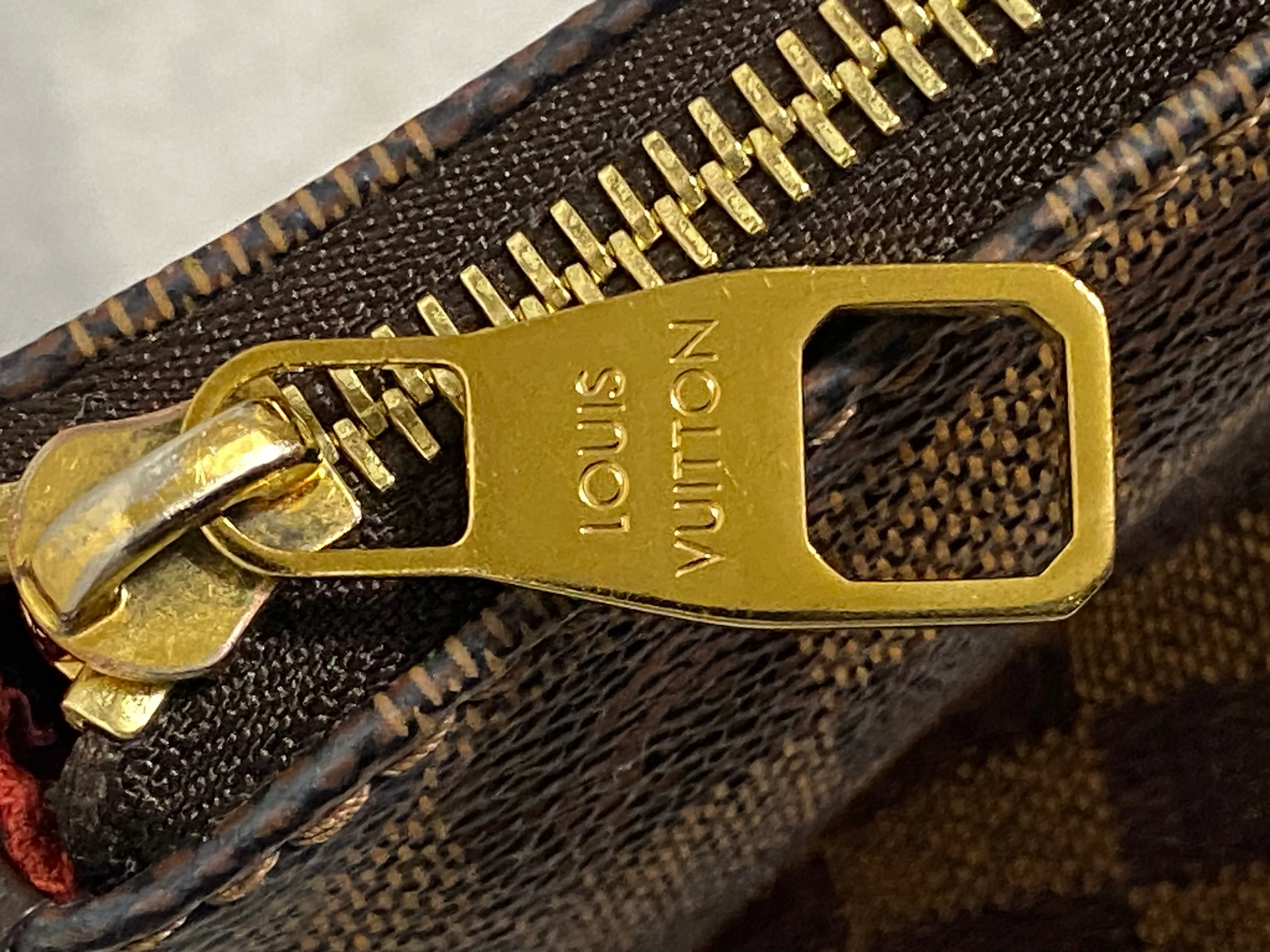 Louis Vuitton Totally MM Damier Ebene Shoulder Bag