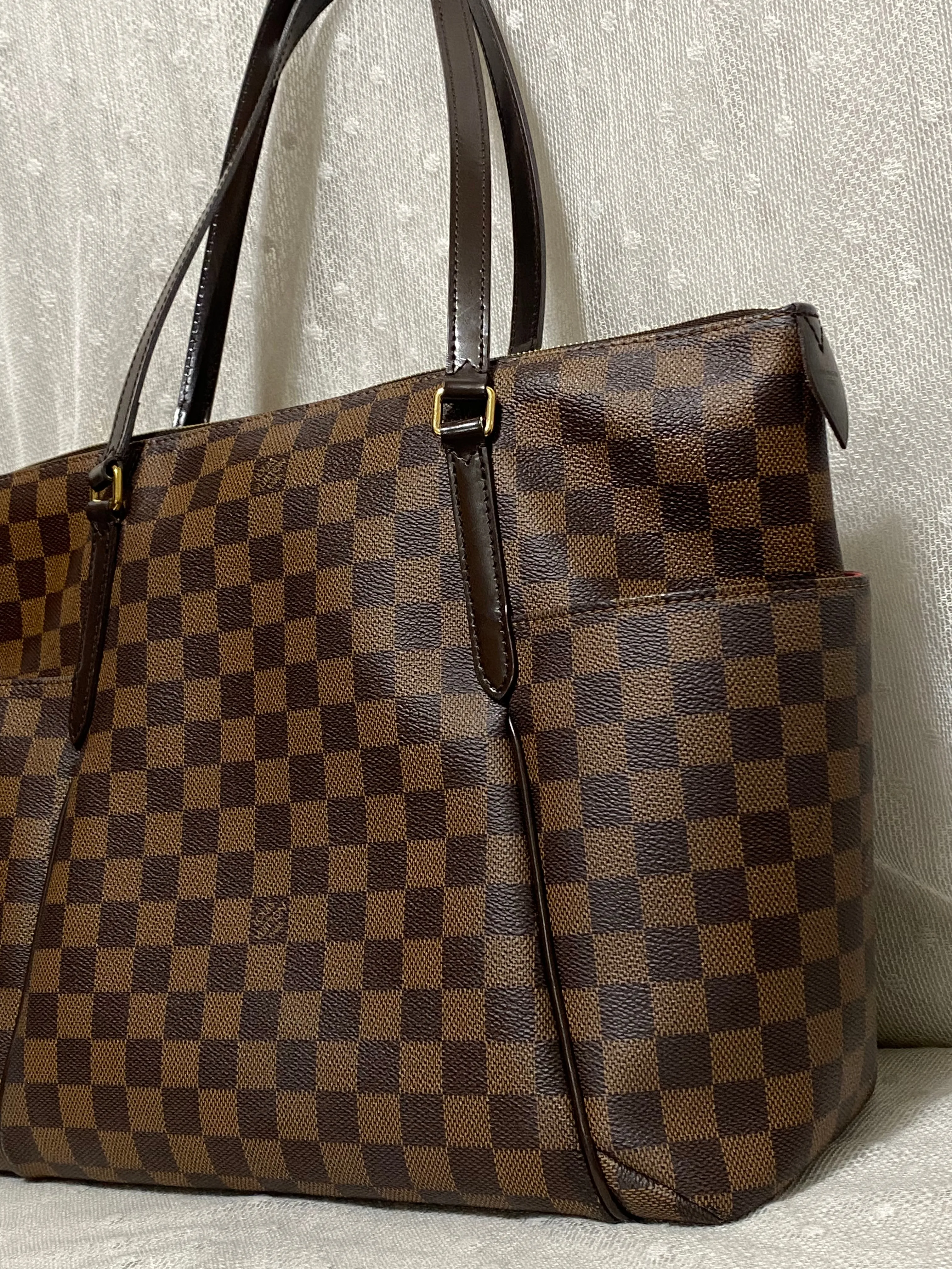 Louis Vuitton Totally MM Damier Ebene Shoulder Bag