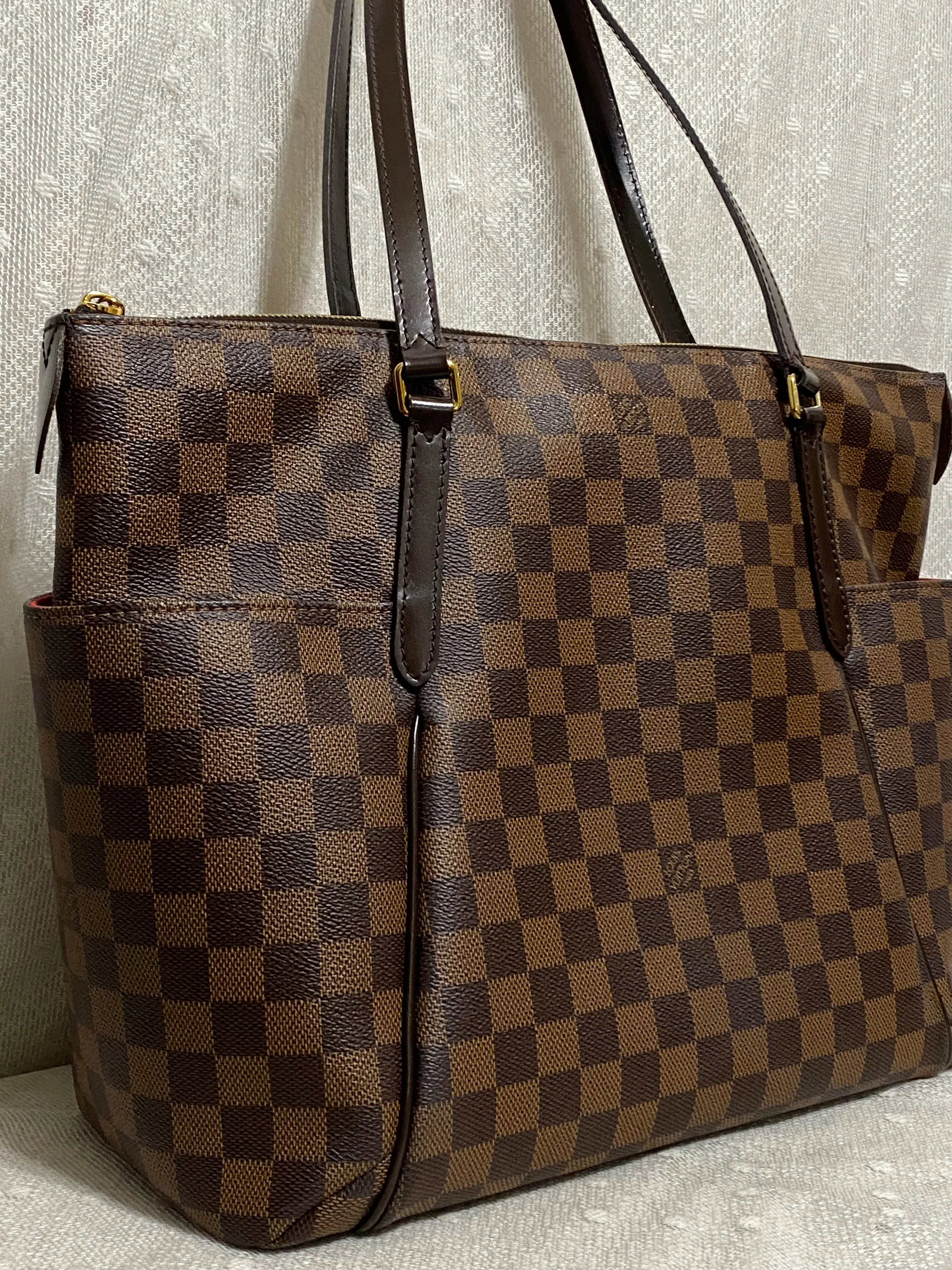 Louis Vuitton Totally MM Damier Ebene Shoulder Bag