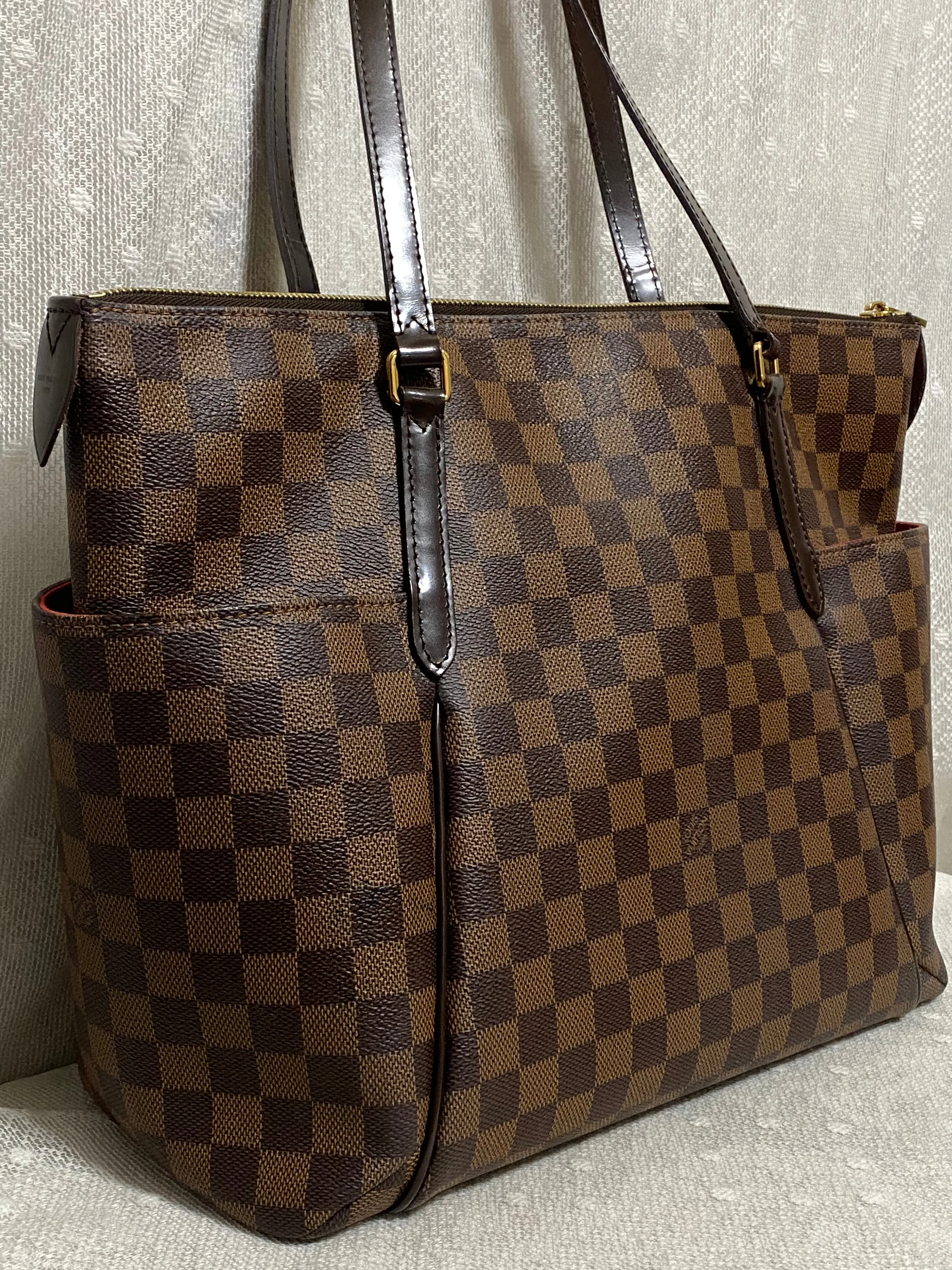 Louis Vuitton Totally MM Damier Ebene Shoulder Bag