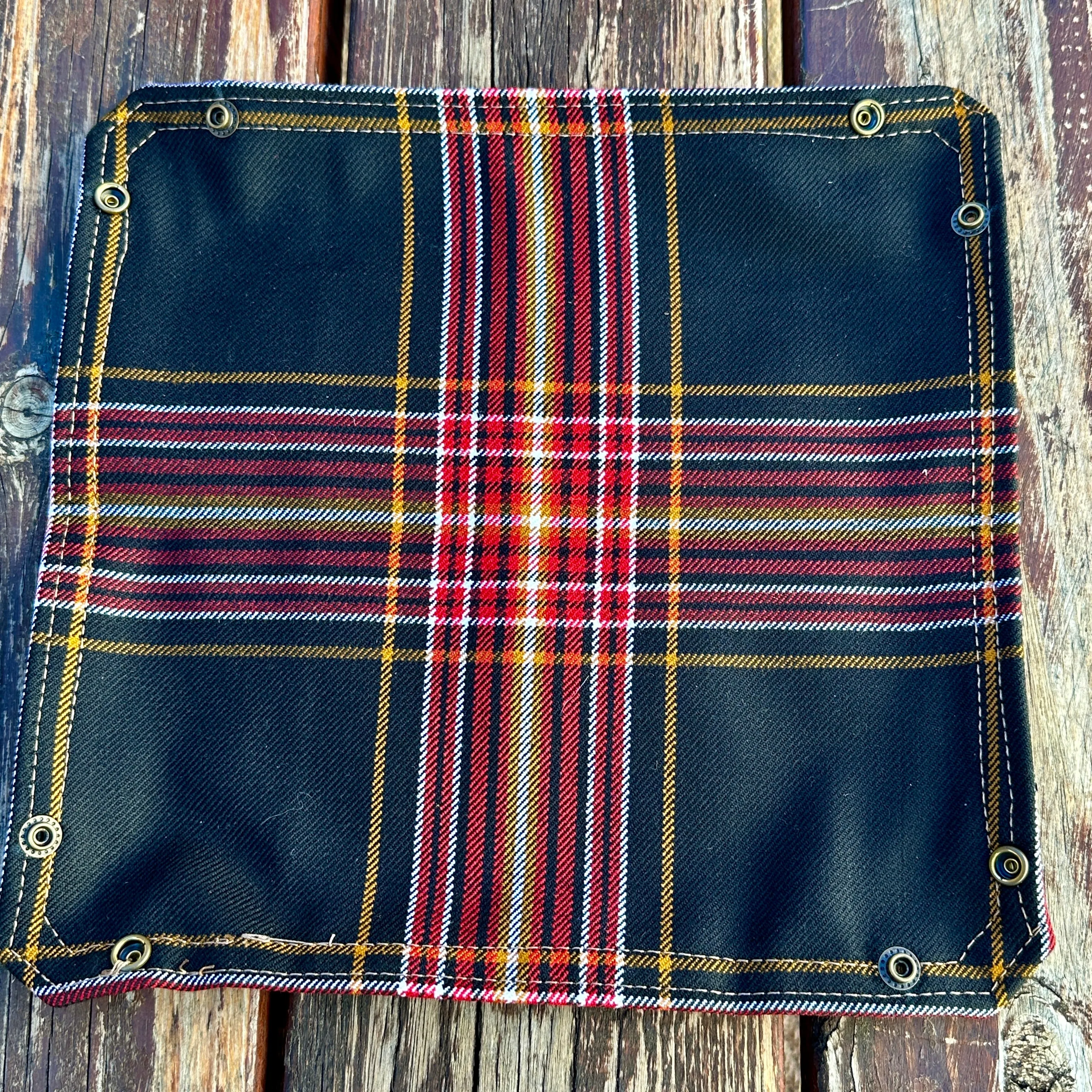 Medium 100% Wool Tartan Lined Lined Waxed Canvas Desk Caddy Organinzer Tray Butler